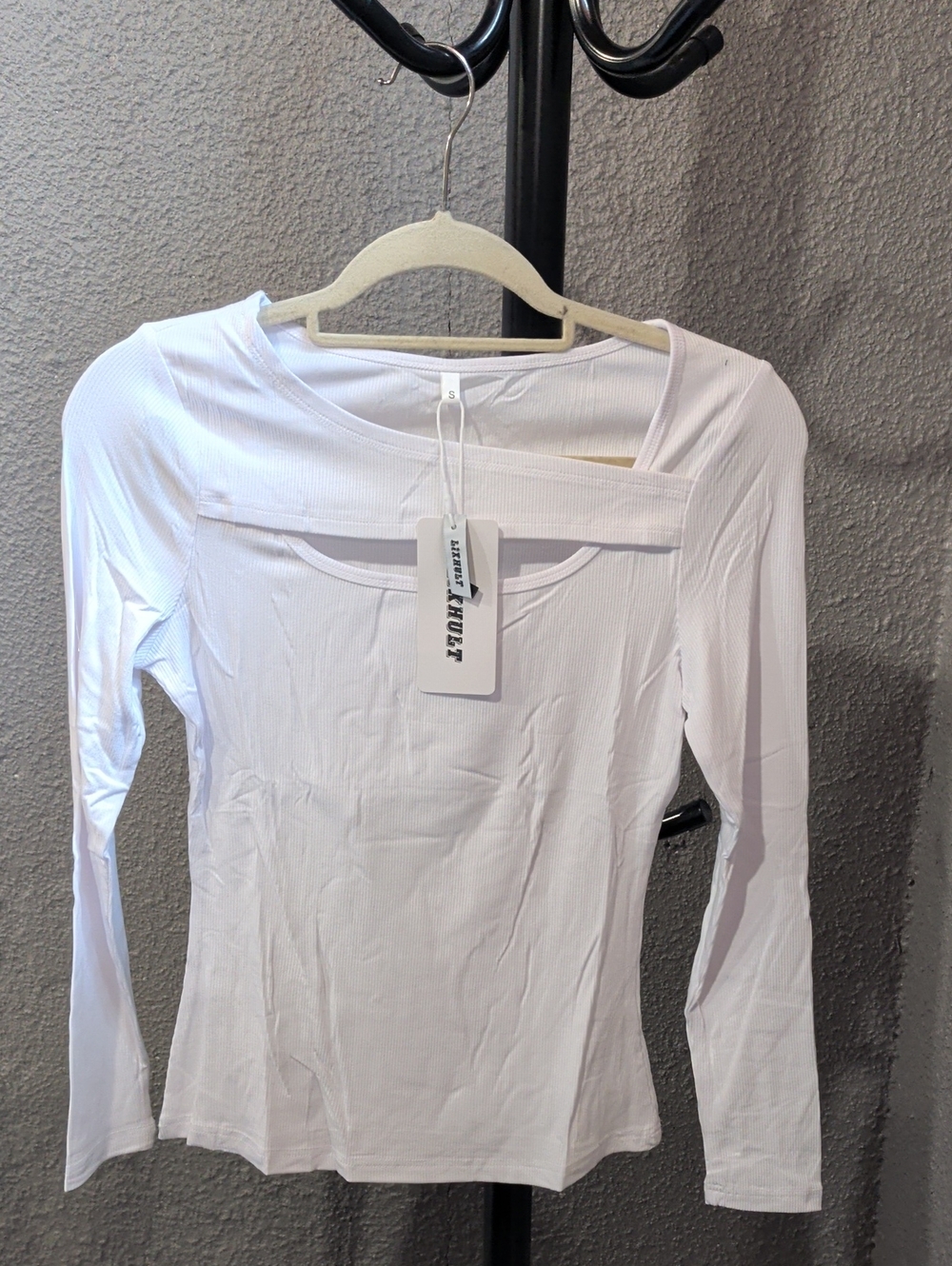 Women's White Long-Sleeve Square Neck Top